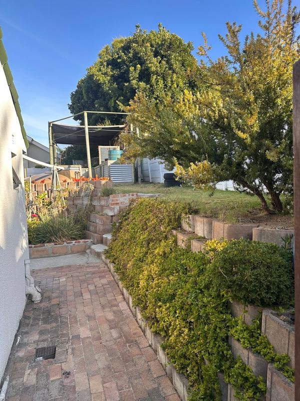 4 Bedroom Property for Sale in Fish Hoek Western Cape